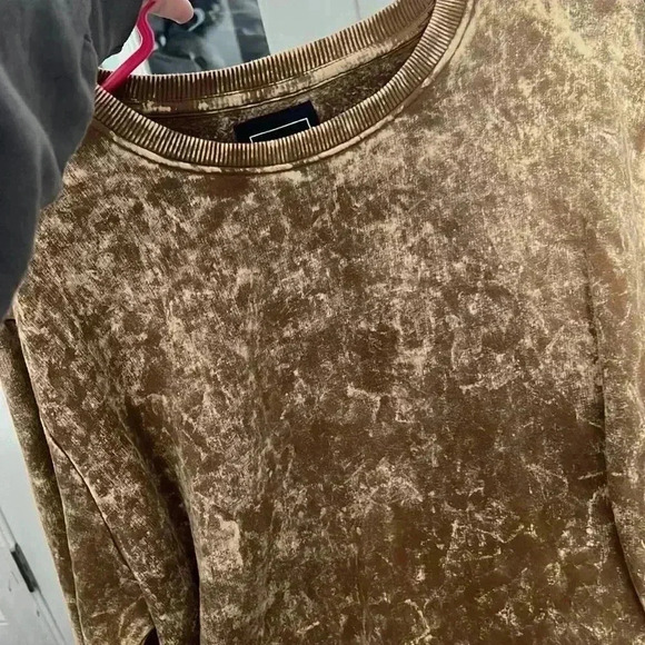 Lily and Lottie sweatshirt size Medium - Picture 5 of 5